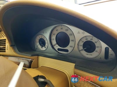 Zdjęcie 9 z 12 samochodu: 2009 MERCEDES-BENZ E 350 4MATIC VIN:WDBUF87X89B377984 - miniatura