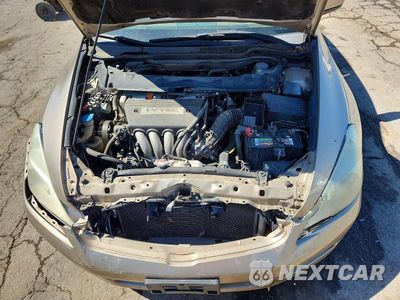 Zdjęcie 11 z 12 samochodu: 2006 HONDA ACCORD EX VIN:1HGCM56806A115892 - miniatura