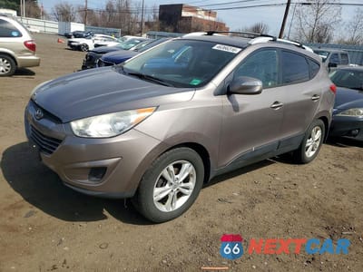 2012 HYUNDAI TUCSON GLS KM8JUCAC2CU372516 - główne zdjęcie licytacji z USA - miniatura