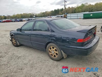 Drugie zdjęcie samochodu z przodu: 1999 TOYOTA CAMRY LE V6 VIN:JT2BF28K3X0155590 - miniatura