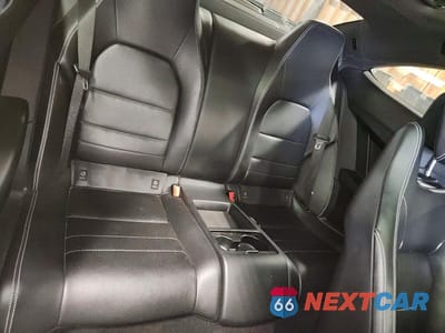 Zdjęcie 10 z 11 samochodu: 2015 MERCEDES-BENZ C 250 VIN:WDDGJ4HB0FG435017 - miniatura