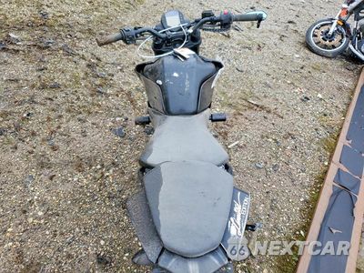 Zdjęcie 6 z 9 samochodu: 2023 KTM 200 DUKE VIN:MD2JPC409PC020973 - miniatura