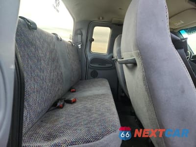 Zdjęcie 10 z 12 samochodu: 2001 DODGE RAM 1500 VIN:3B7HF13YX1M552953 - miniatura