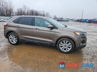Czwarte zdjęcie samochodu z boku: 2019 FORD EDGE TITANIUM VIN:2FMPK4K96KBB74972 - miniatura
