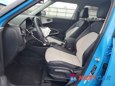 Zdjęcie 7 z 12 samochodu: 2023 KIA SOUL GT-LINE VIN:KNDJ53AU4P7204214 - miniatura
