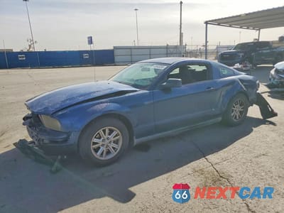 2007 FORD MUSTANG 1ZVFT80NX75303308 - główne zdjęcie licytacji z USA - miniatura