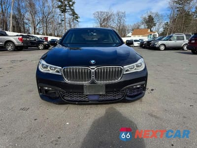 Zdjęcie 7 z 13 samochodu: 2017 BMW 750 XI VIN:WBA7F2C58HG422355 - miniatura