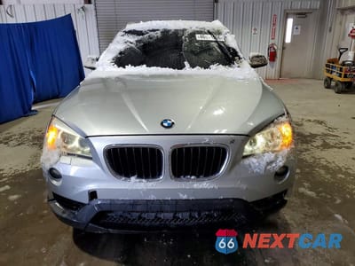 Piąte zdjęcie samochodu w środku: 2014 BMW X1 XDRIVE35I VIN:WBAVM5C50EVV92120 - miniatura