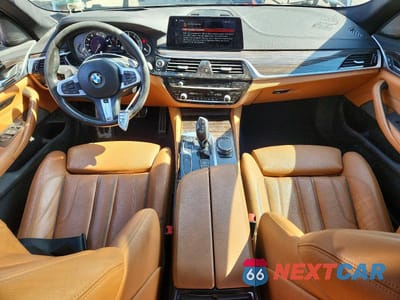 Zdjęcie 8 z 12 samochodu: 2017 BMW 540 XI VIN:WBAJE7C35HG890712 - miniatura