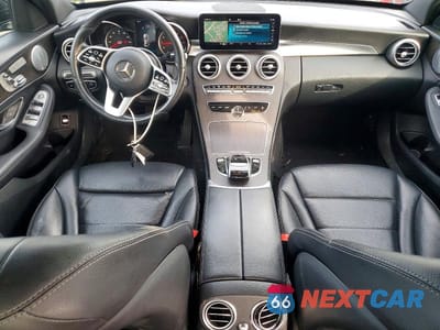 Zdjęcie 8 z 13 samochodu: 2019 MERCEDES-BENZ C 300 4MATIC VIN:55SWF8EB6KU312781 - miniatura