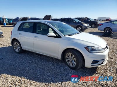 Czwarte zdjęcie samochodu z boku: 2020 VOLKSWAGEN GOLF VIN:3VWG57AU4LM001418 - miniatura