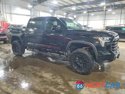 Czwarte zdjęcie samochodu z boku: 2026 TOYOTA TUNDRA LIMITED VIN:5TFWA5DB7TX359356 - miniatura