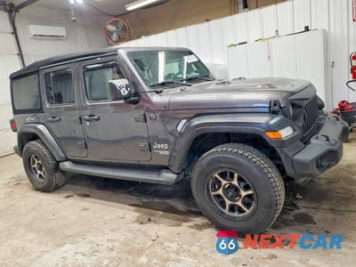 Czwarte zdjęcie samochodu z boku: 2018 JEEP WRANGLER UNLIMITED SPORT VIN:1C4HJXDG3JW274453 - miniatura