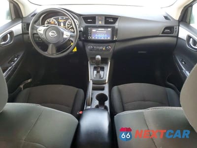 Zdjęcie 8 z 12 samochodu: 2019 NISSAN SENTRA S VIN:3N1AB7AP0KY388345 - miniatura