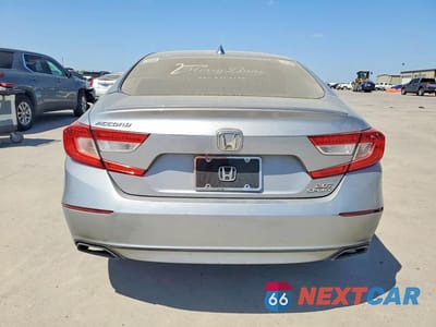 Zdjęcie 6 z 12 samochodu: 2018 HONDA ACCORD SPORT VIN:1HGCV2F33JA024933 - miniatura