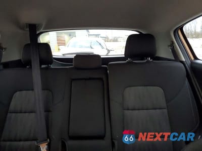 Zdjęcie 10 z 13 samochodu: 2017 KIA SPORTAGE LX VIN:KNDPM3AC4H7209337 - miniatura