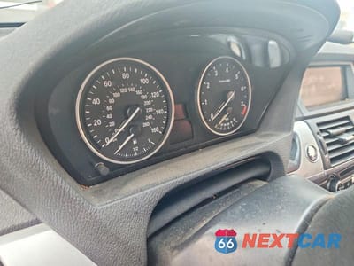 Zdjęcie 9 z 12 samochodu: 2012 BMW X5 XDRIVE35I VIN:5UXZV4C53CL752803 - miniatura