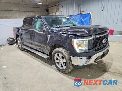 Czwarte zdjęcie samochodu z boku: 2021 FORD F150 SUPERCREW VIN:1FTFW1E89MFB05782 - miniatura
