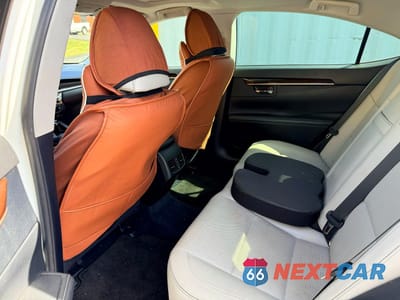 Zdjęcie 9 z 11 samochodu: 2013 LEXUS ES 350 BASE VIN:JTHBK1GG5D2008034 - miniatura