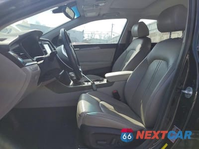 Zdjęcie 7 z 12 samochodu: 2019 HYUNDAI SONATA LIMITED VIN:5NPE34AF0KH754139 - miniatura