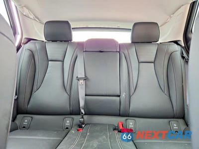 Zdjęcie 10 z 13 samochodu: 2025 BUICK ENVISION PREFERRED VIN:LRBFZKE49SD039218 - miniatura