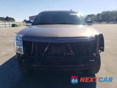Piąte zdjęcie samochodu w środku: 2014 CADILLAC ESCALADE ESV PREMIUM VIN:1GYS3JEF4ER176890 - miniatura