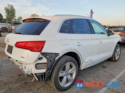 Trzecie zdjęcie samochodu z tyłu: 2019 AUDI Q5 PREMIUM VIN:WA1ANAFY2K2083747 - miniatura