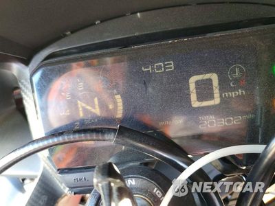 Zdjęcie 7 z 10 samochodu: 2022 HONDA CBR500 RA VIN:MLHPC6254N5300570 - miniatura