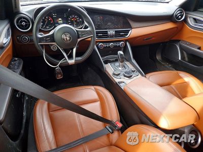 Zdjęcie 8 z 12 samochodu: 2017 ALFA ROMEO GIULIA TI Q4 VIN:ZARFAEEN1H7550017 - miniatura