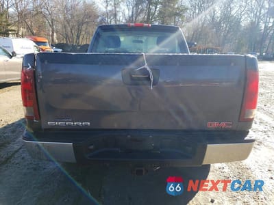 Zdjęcie 6 z 11 samochodu: 2010 GMC SIERRA K1500 VIN:1GTPKTEXXAZ288171 - miniatura