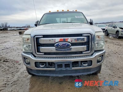 Piąte zdjęcie samochodu w środku: 2011 FORD F250 SUPER DUTY VIN:1FT7W2BTXBEB71893 - miniatura