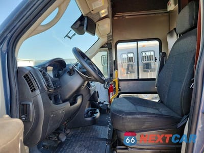 Zdjęcie 7 z 12 samochodu: 2022 RAM PROMASTER 3500 DELIVERY VAN VIN:3C7WRVMG0NE121293 - miniatura