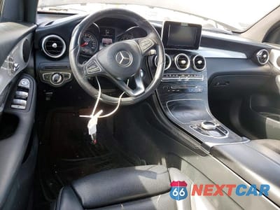 Zdjęcie 8 z 13 samochodu: 2019 MERCEDES-BENZ GLC 300 VIN:WDC0G4JB5KV132058 - miniatura