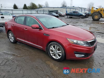 Czwarte zdjęcie samochodu z boku: 2013 KIA OPTIMA EX VIN:5XXGN4A78DG154379 - miniatura