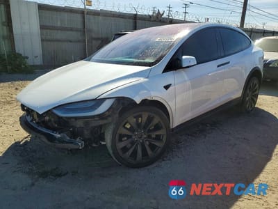 2022 TESLA MODEL X 7SAXCBE68NF329569 - główne zdjęcie licytacji z USA - miniatura