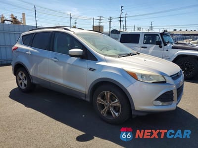 Czwarte zdjęcie samochodu z boku: 2013 FORD ESCAPE SE VIN:1FMCU0GX5DUB17829 - miniatura