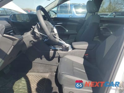 Zdjęcie 7 z 12 samochodu: 2025 AUDI Q5 PREMIUM VIN:WA11AAGU0S2069806 - miniatura