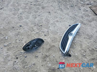 Zdjęcie 12 z 12 samochodu: 1998 MAZDA 626 DX VIN:1YVGF22C8W5773403 - miniatura