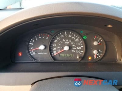 Zdjęcie 9 z 12 samochodu: 2004 KIA SORENTO LX VIN:KNDJD733345284272 - miniatura