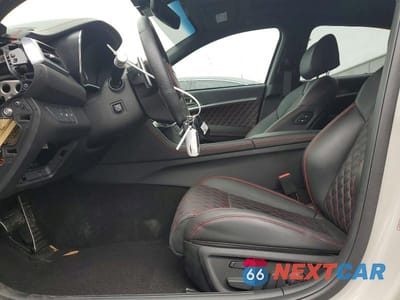Zdjęcie 7 z 12 samochodu: 2024 GENESIS G70 3.3T SPORT ADVANCED VIN:KMTG54SE2RU137223 - miniatura