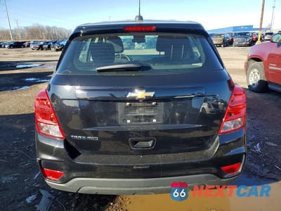 Zdjęcie 6 z 12 samochodu: 2017 CHEVROLET TRAX LS VIN:3GNCJNSB1HL286761 - miniatura