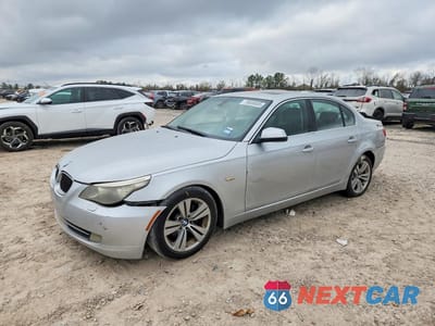 2010 BMW 528I WBANU5C59AC363781 - główne zdjęcie licytacji z USA - miniatura