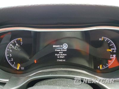 Zdjęcie 9 z 13 samochodu: 2022 JEEP GRAND CHEROKEE LAREDO E VIN:1C4RJEAG4NC155959 - miniatura
