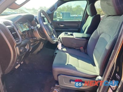 Zdjęcie 7 z 13 samochodu: 2024 RAM 1500 TRADESMAN VIN:1C6SRFCT2RN144311 - miniatura