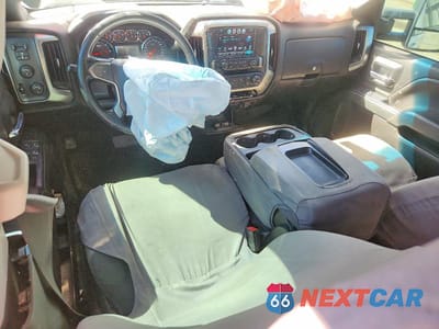 Zdjęcie 8 z 12 samochodu: 2018 CHEVROLET SILVERADO K2500 HEAVY DUTY LT VIN:1GC1KVEG9JF237523 - miniatura