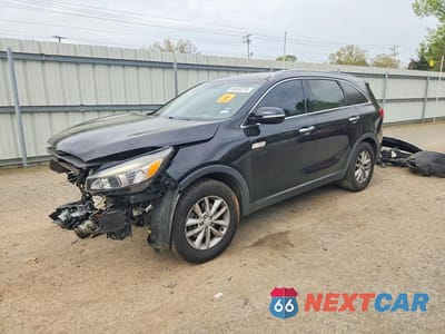 2016 KIA SORENTO LX 5XYPG4A36GG059469 - główne zdjęcie licytacji z USA - miniatura
