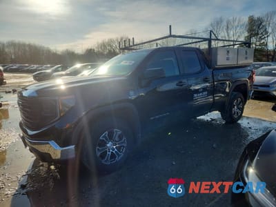 2023 GMC SIERRA K1500 1GTRUAED3PZ148341 - główne zdjęcie licytacji z USA - miniatura