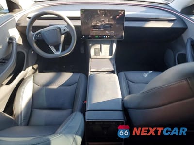 Zdjęcie 8 z 12 samochodu: 2024 TESLA MODEL 3 VIN:5YJ3E1EA5RF825276 - miniatura