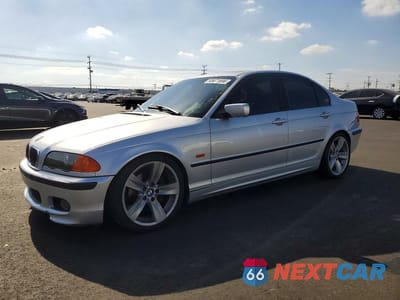 2001 BMW 325 I WBAAV33481FU81505 - główne zdjęcie licytacji z USA - miniatura