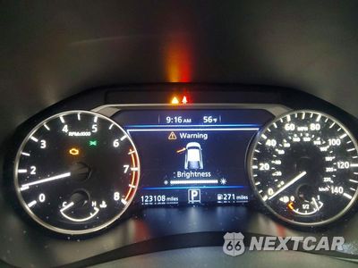 Zdjęcie 9 z 12 samochodu: 2019 NISSAN ALTIMA 2.5 SR VIN:1N4BL4CV5KC152894 - miniatura